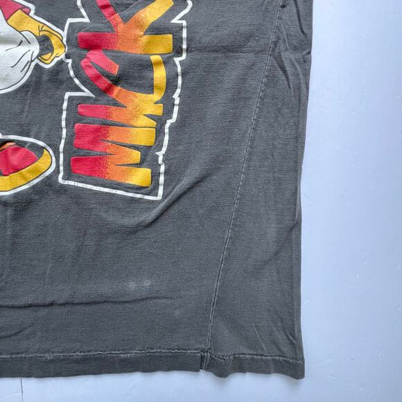 Vintage Mickey Mouse Basketball Hip Hop Faded T Shirt Disney Mickey Unlimited - Picture 10 of 13